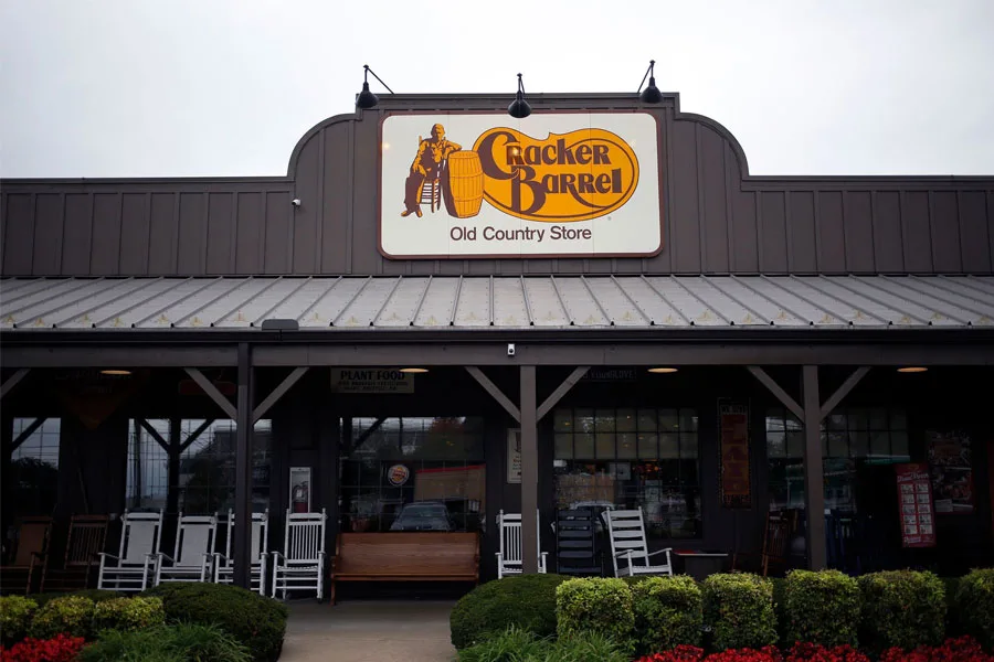 Cracker Barrel Hours